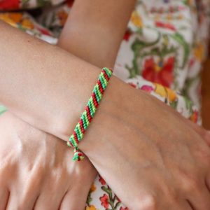 Pulseira da amizade de corda trançada verde
