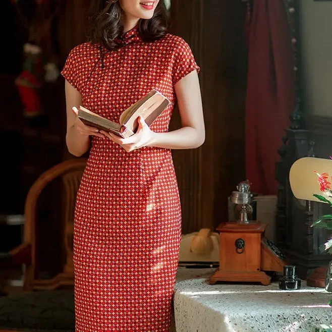 Robe Chinoise à Carreaux